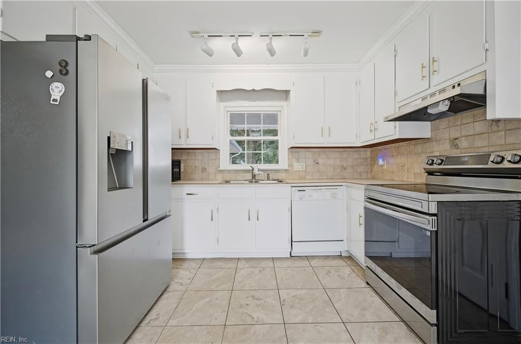 359 Eppington CIR