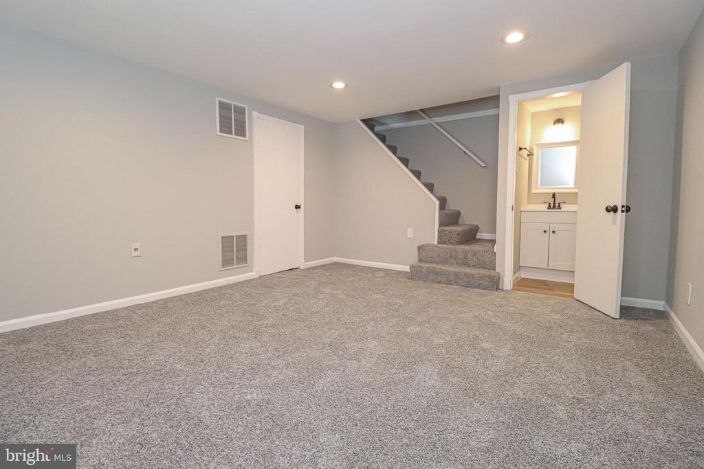 1705 WESTON,BALTIMORE