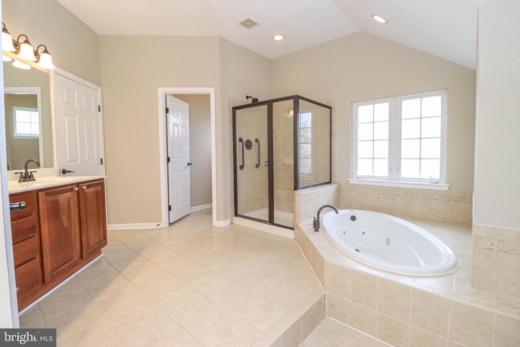 9820 KRAFT HILL RD,BALTIMORE