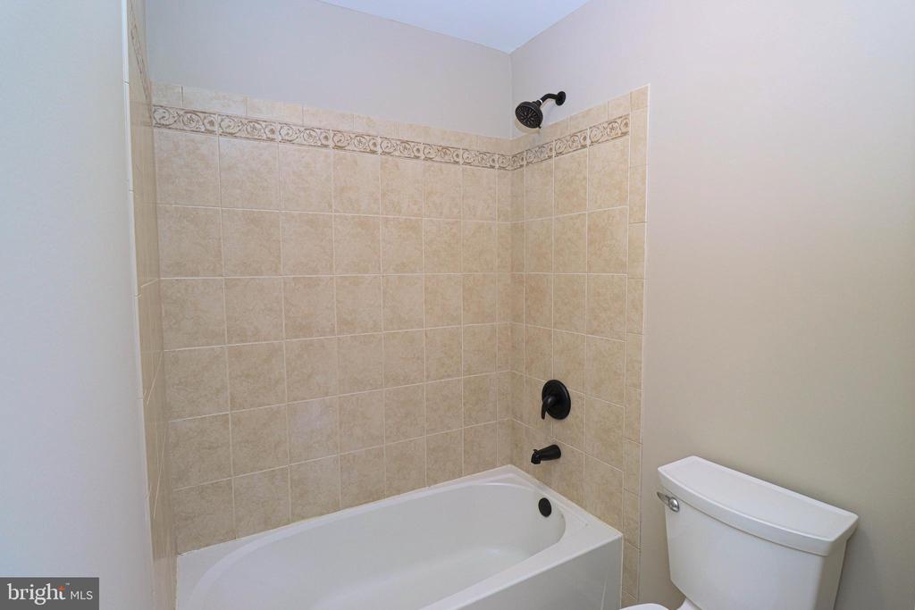 9820 KRAFT HILL RD,BALTIMORE