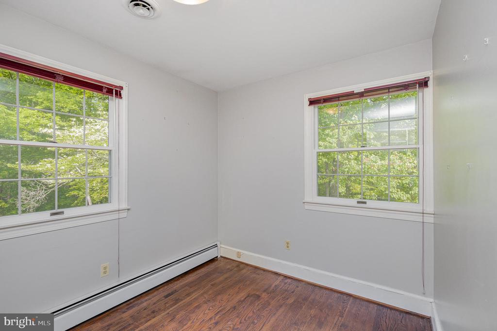 13086 LANGLEY ROAD