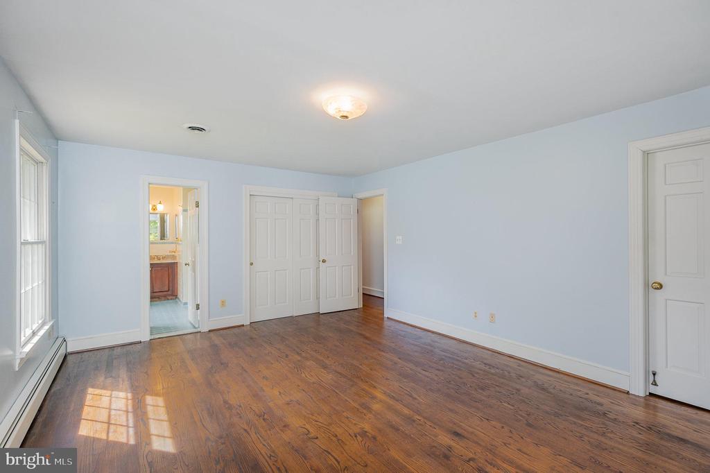 13086 LANGLEY ROAD