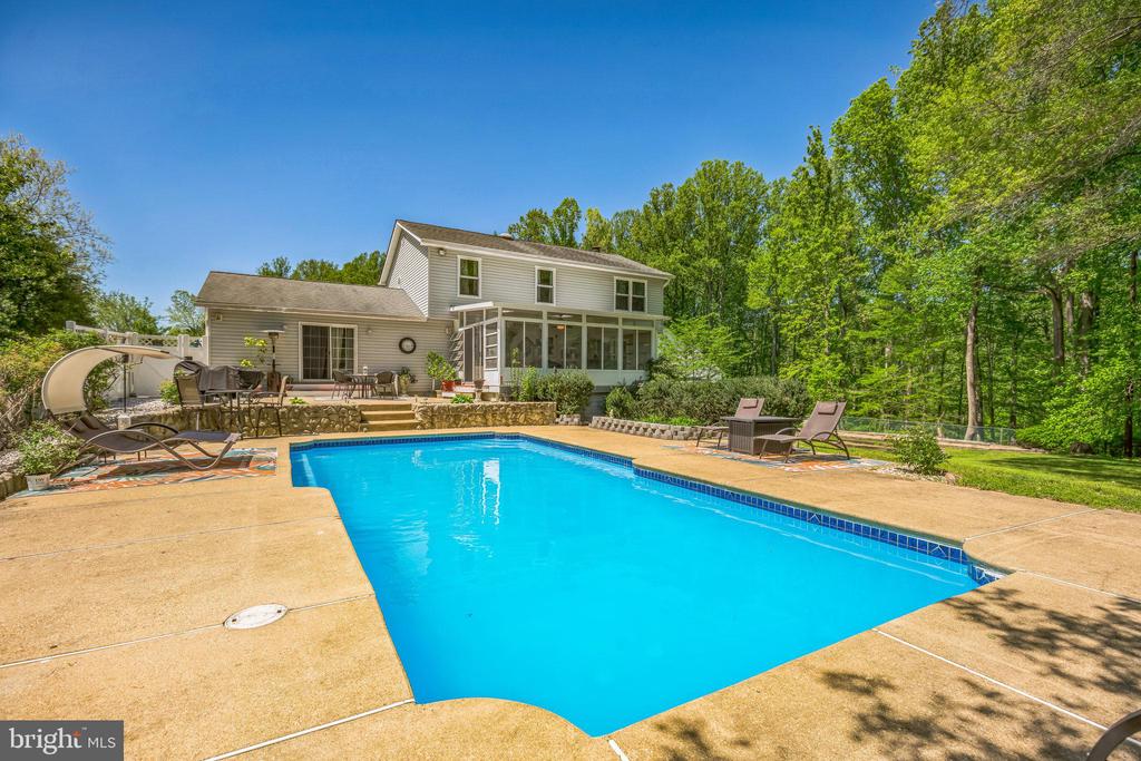 5476 HUCKLEBERRY DRIVE