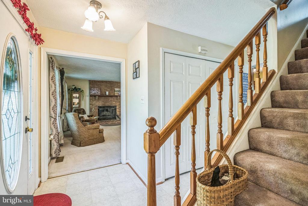 5476 HUCKLEBERRY DRIVE
