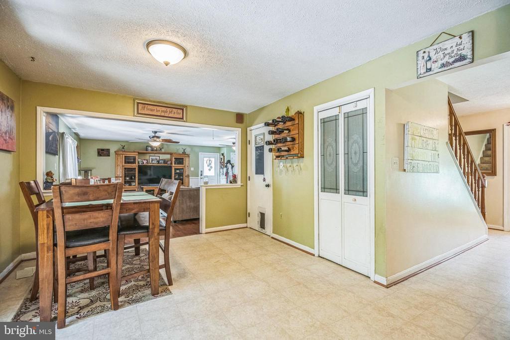 5476 HUCKLEBERRY DRIVE