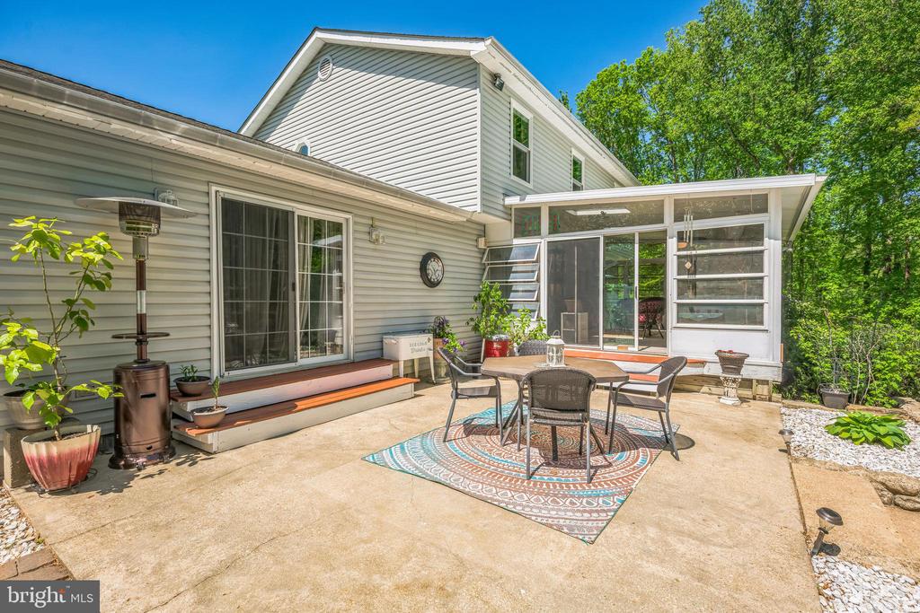 5476 HUCKLEBERRY DRIVE