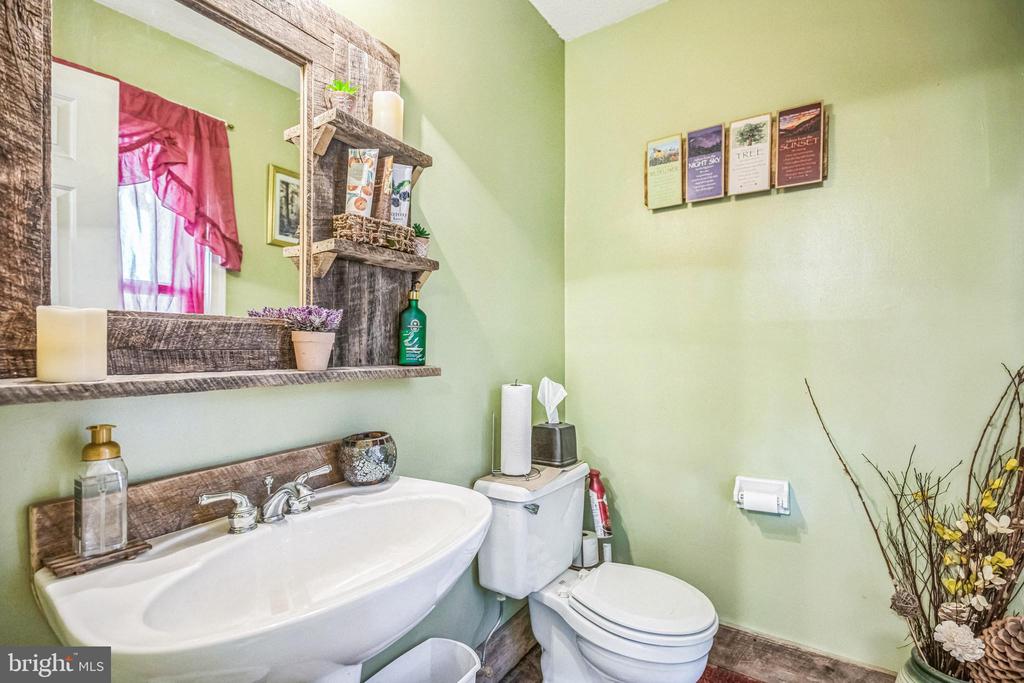5476 HUCKLEBERRY DRIVE