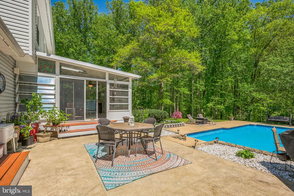 5476 HUCKLEBERRY DRIVE