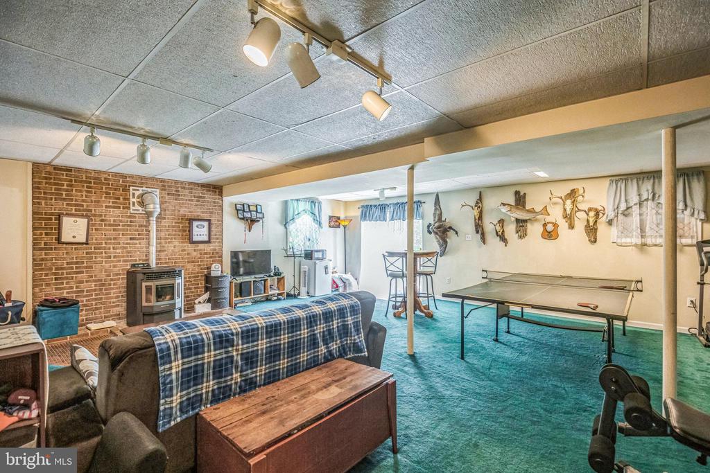 5476 HUCKLEBERRY DRIVE