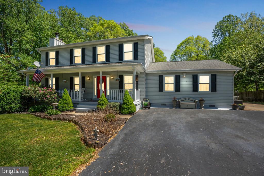 5476 HUCKLEBERRY DRIVE