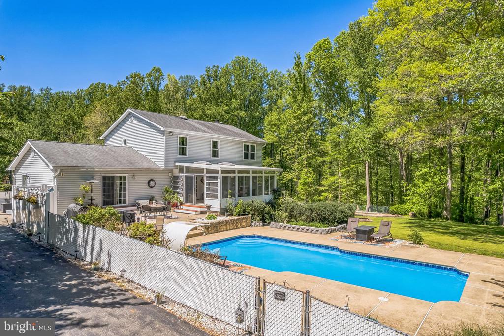 5476 HUCKLEBERRY DRIVE
