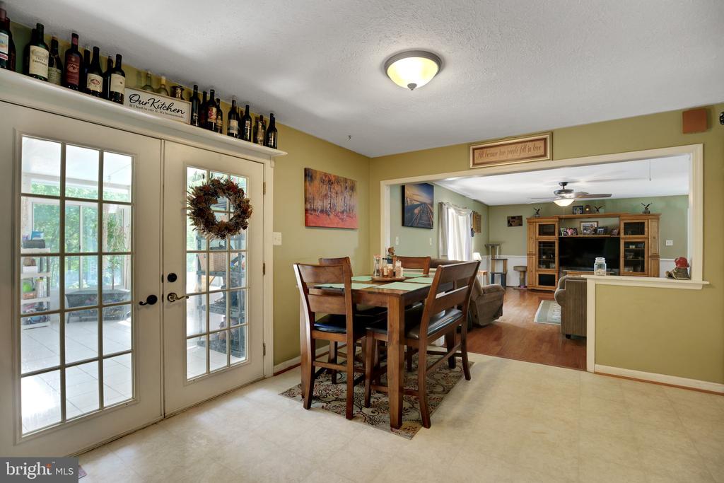 5476 HUCKLEBERRY DRIVE