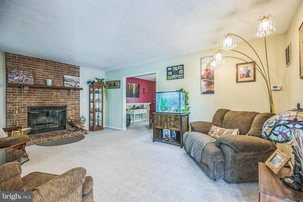 5476 HUCKLEBERRY DRIVE