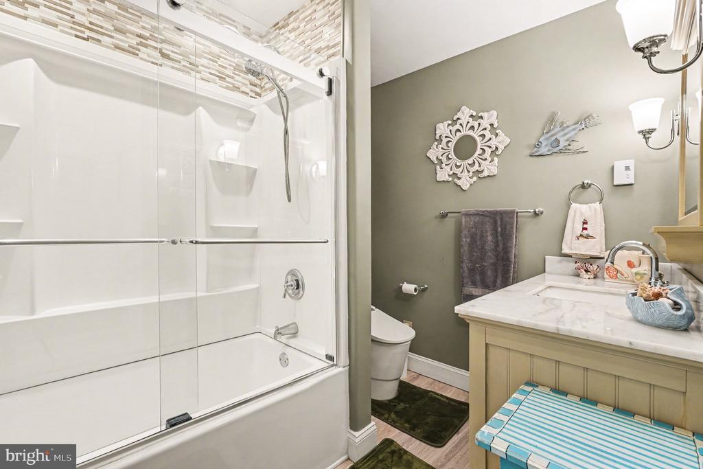 13370 BEACH HAVEN CIRCLE