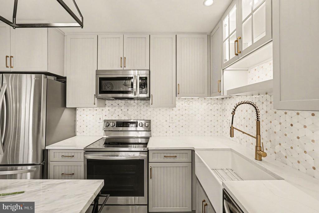 13370 BEACH HAVEN CIRCLE