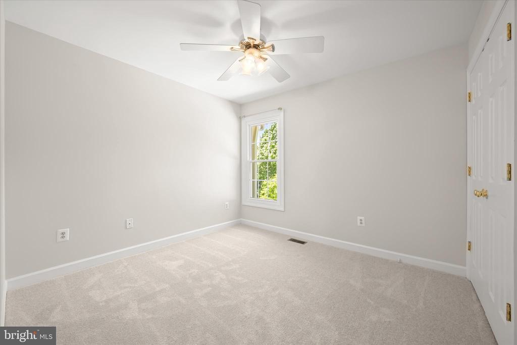 8649 GOLDENSTRAW LANE