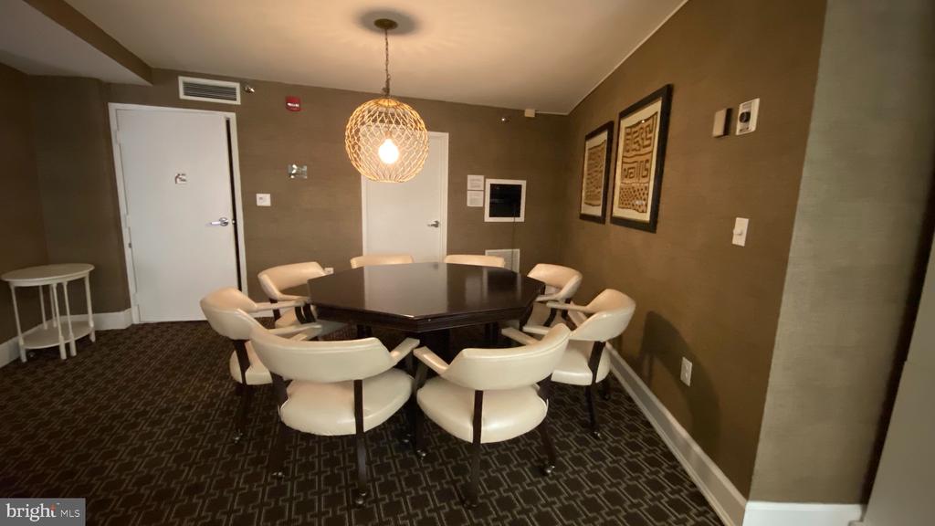 10101 GROSVENOR PLACE 1107