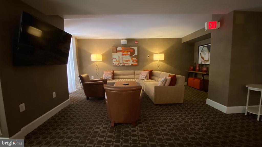 10101 GROSVENOR PLACE 1107