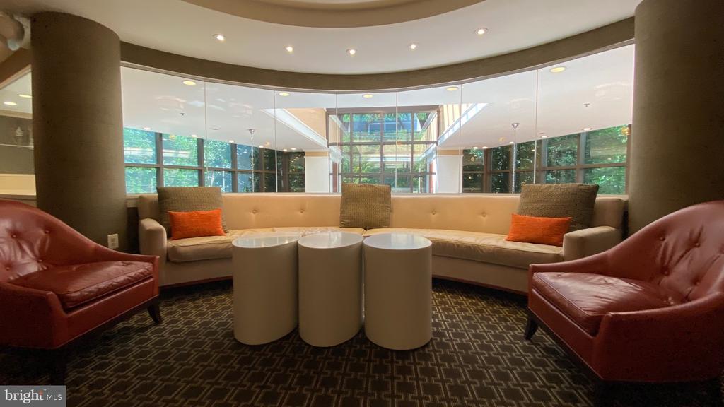 10101 GROSVENOR PLACE 1107