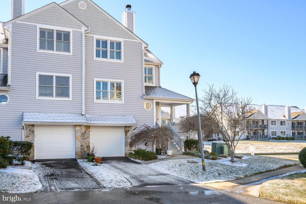 402 BLENNY LANE
