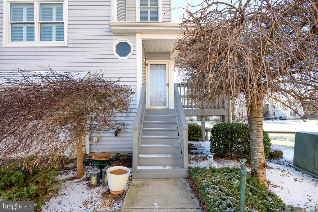 402 BLENNY LANE