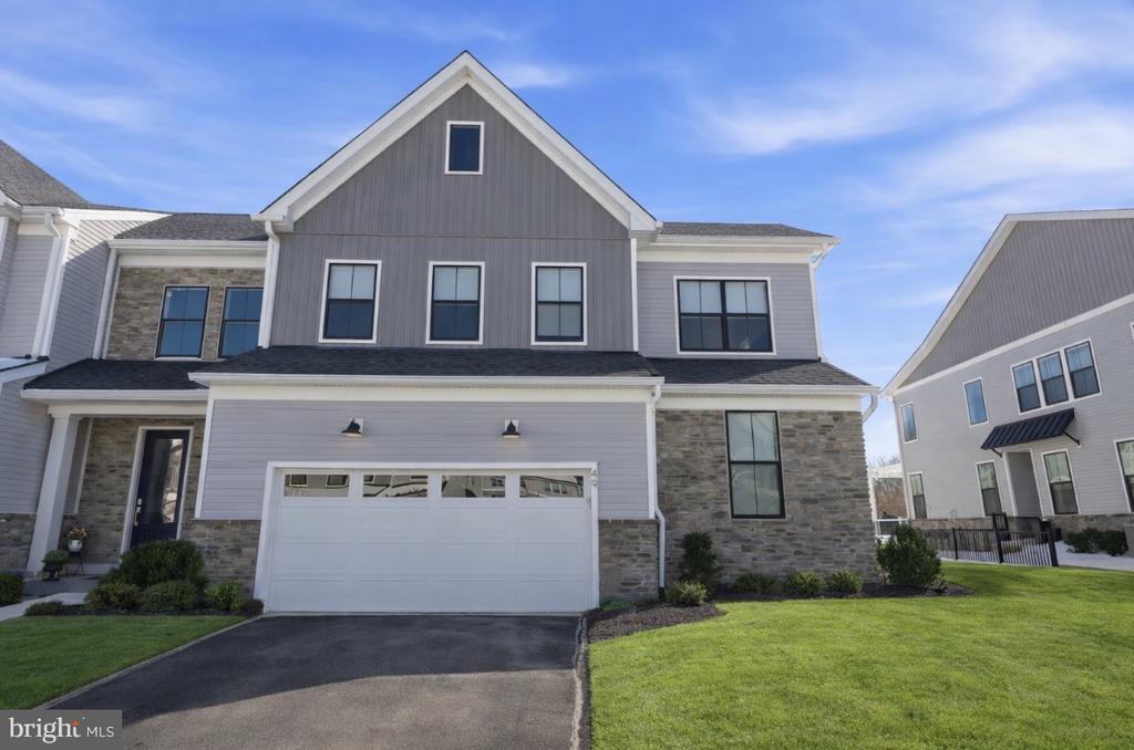 49 TRADESVILLE DRIVE