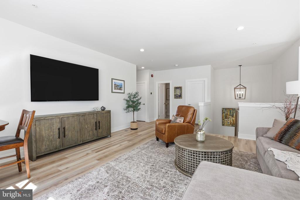 49 TRADESVILLE DRIVE