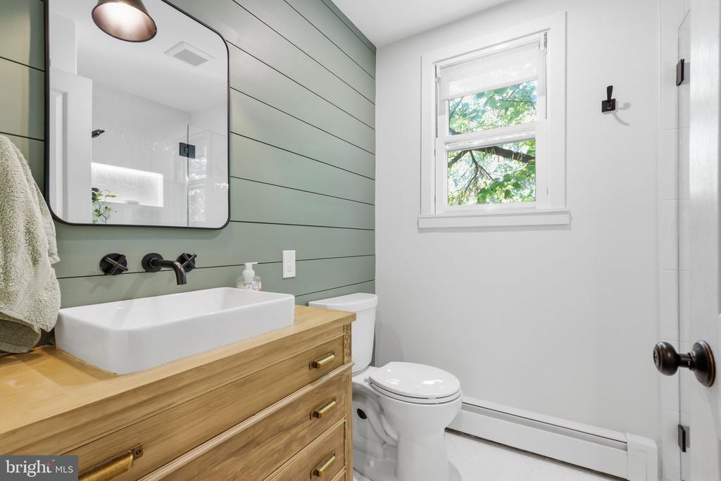 4687 WOODFIELD CIRCLE