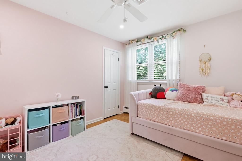 4687 WOODFIELD CIRCLE