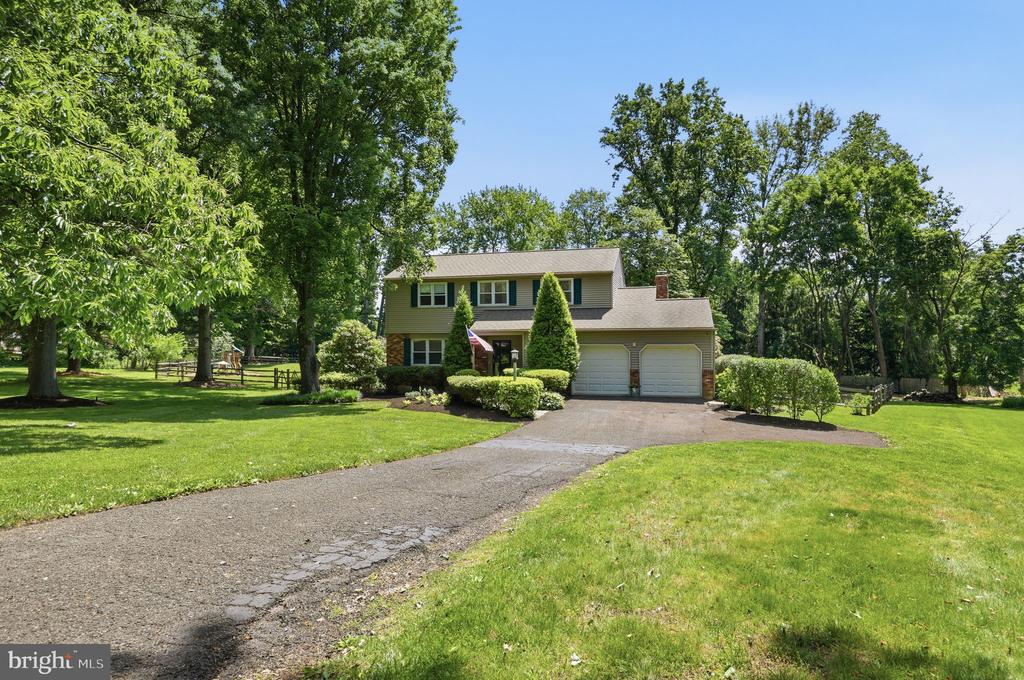 4687 WOODFIELD CIRCLE