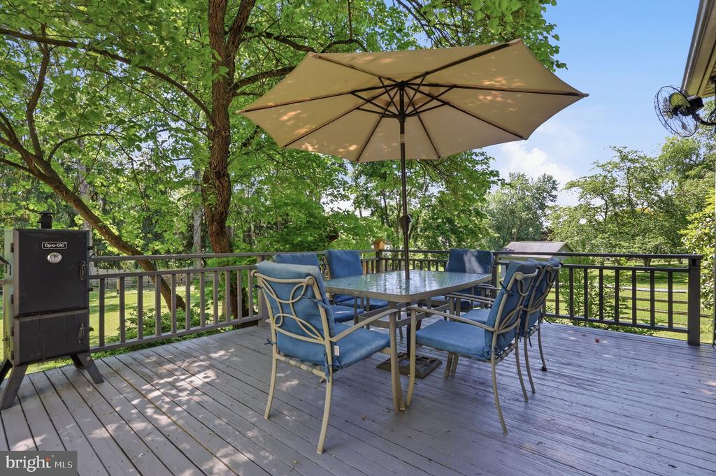 4687 WOODFIELD CIRCLE