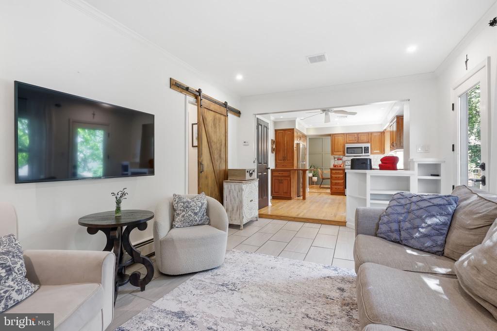 4687 WOODFIELD CIRCLE