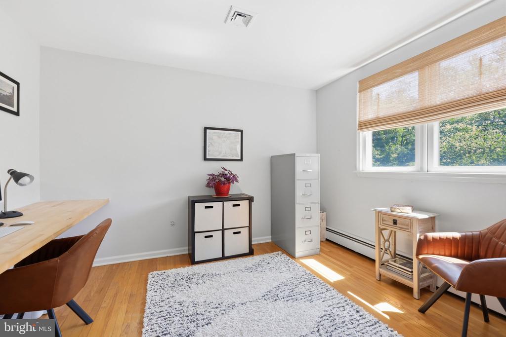 4687 WOODFIELD CIRCLE
