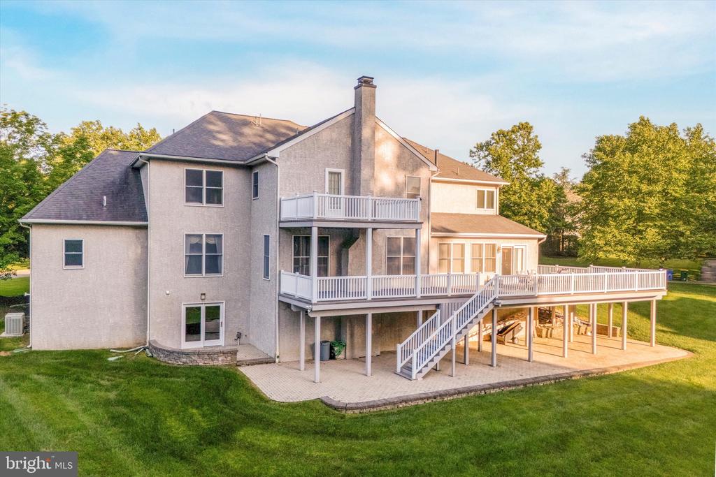 1 ROSE TREE DRIVE