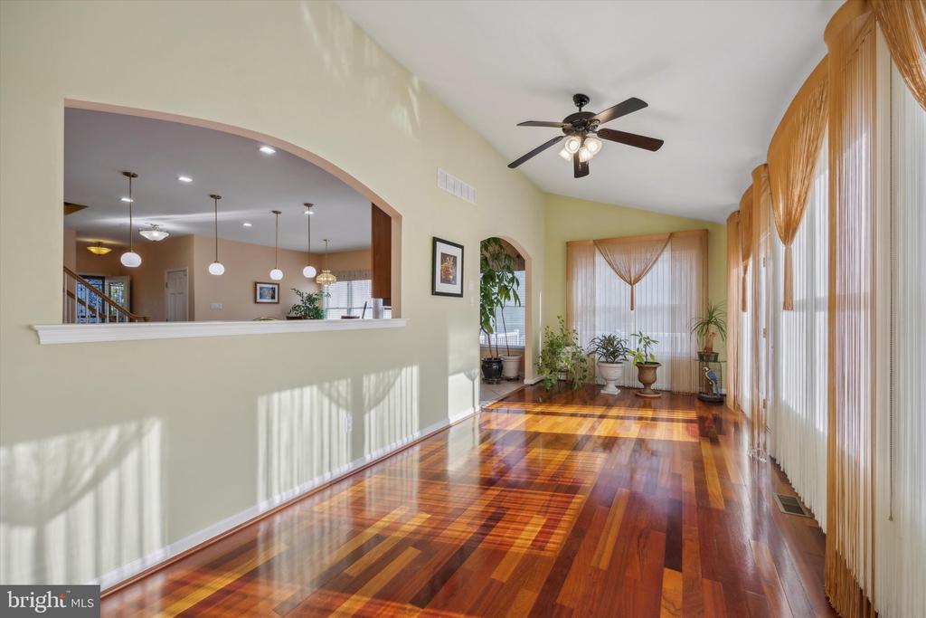 1 ROSE TREE DRIVE