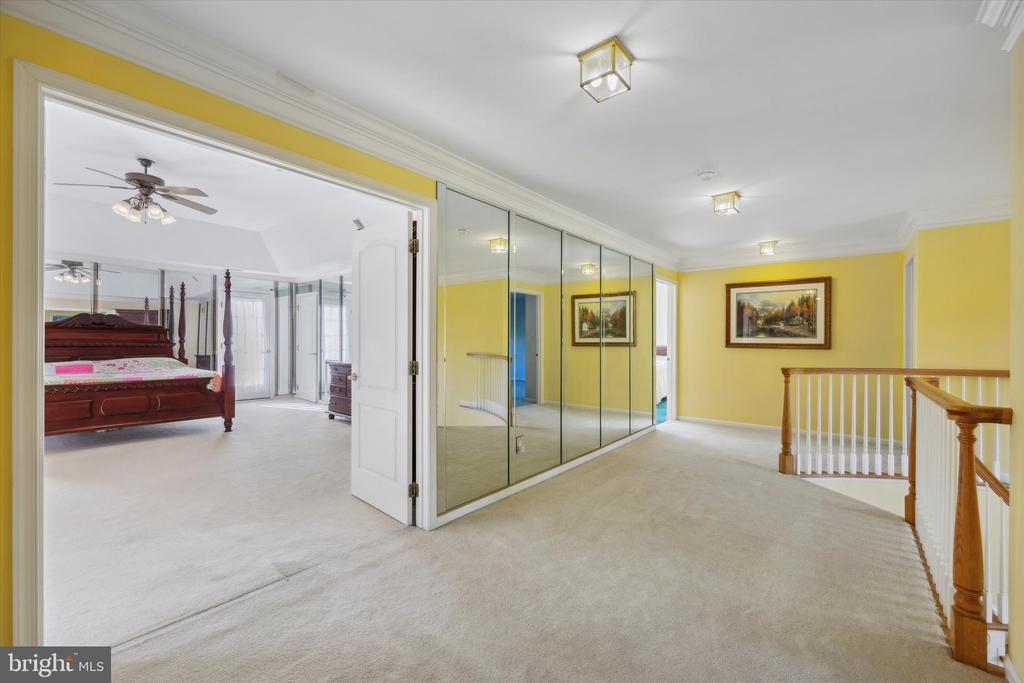 1 ROSE TREE DRIVE