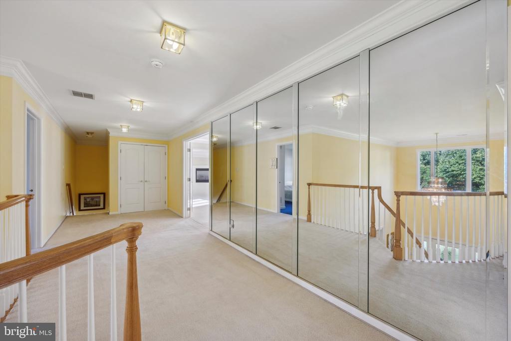 1 ROSE TREE DRIVE