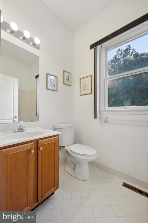 1 ROSE TREE DRIVE