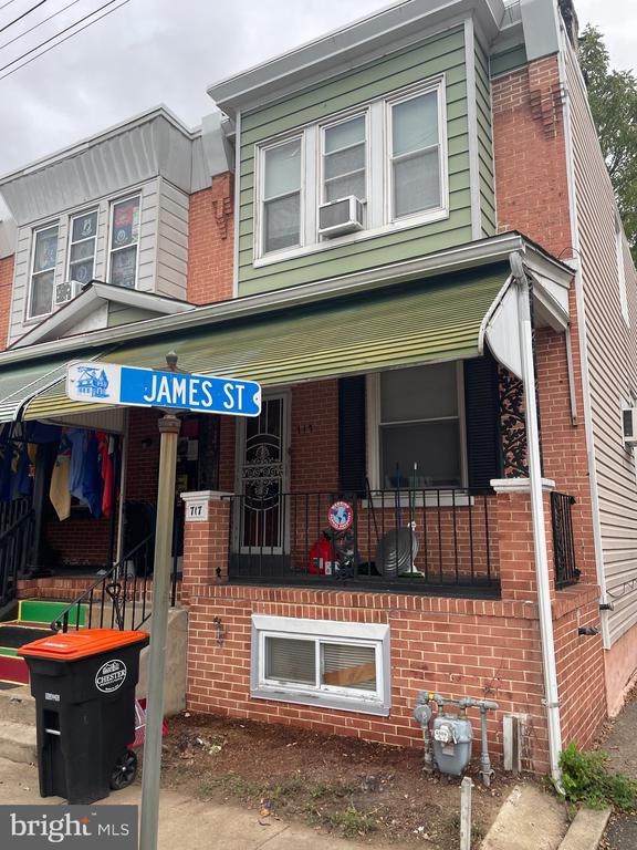 717 PENNELL STREET