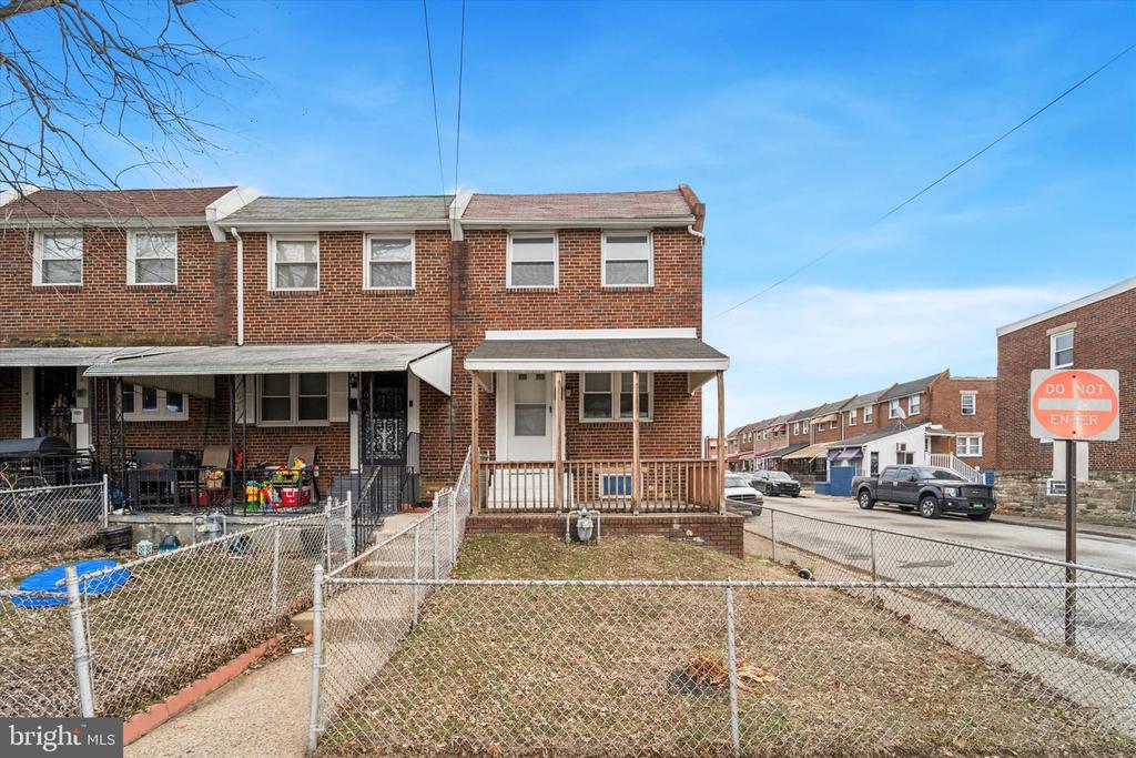 1001 LINCOLN STREET