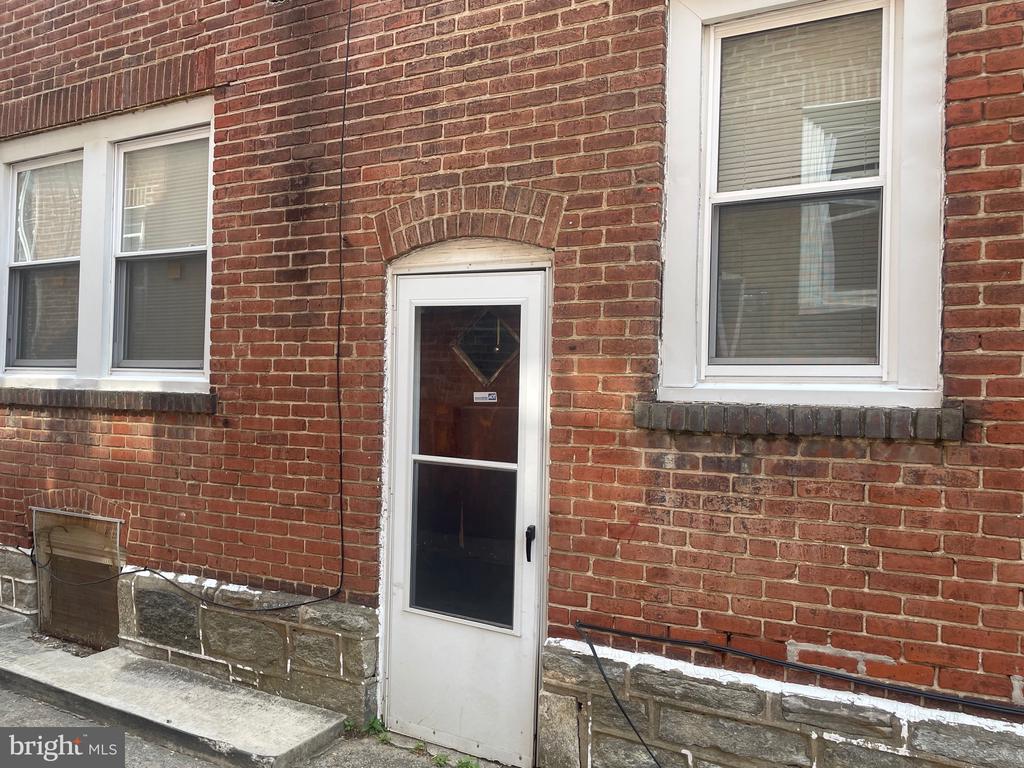 224 BARTLETT AVENUE