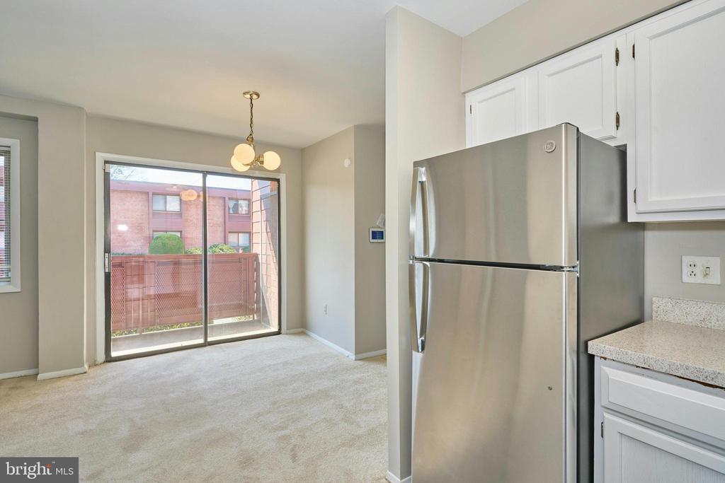 1504 S GEORGE MASON DRIVE 10