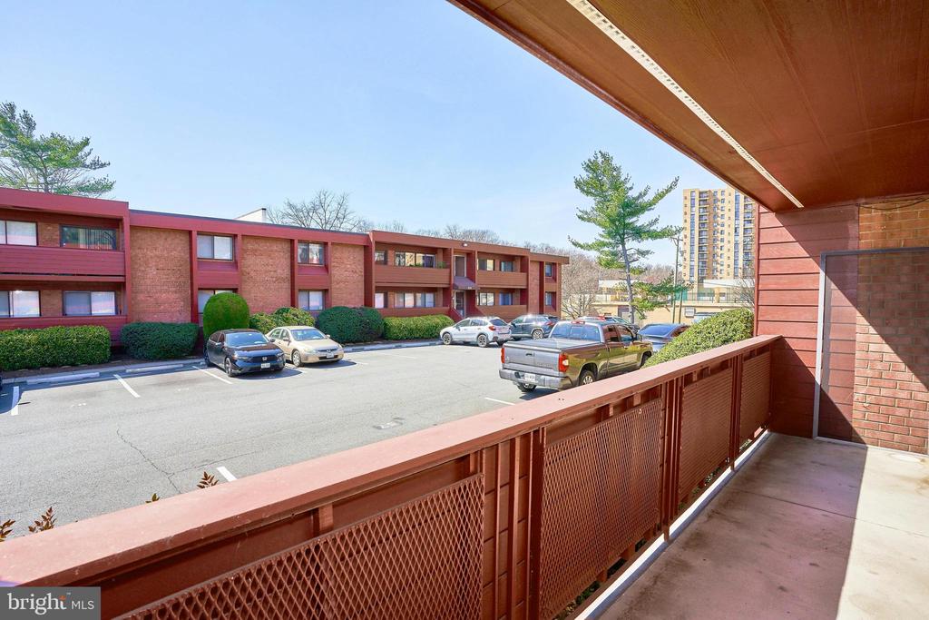 1504 S GEORGE MASON DRIVE 10