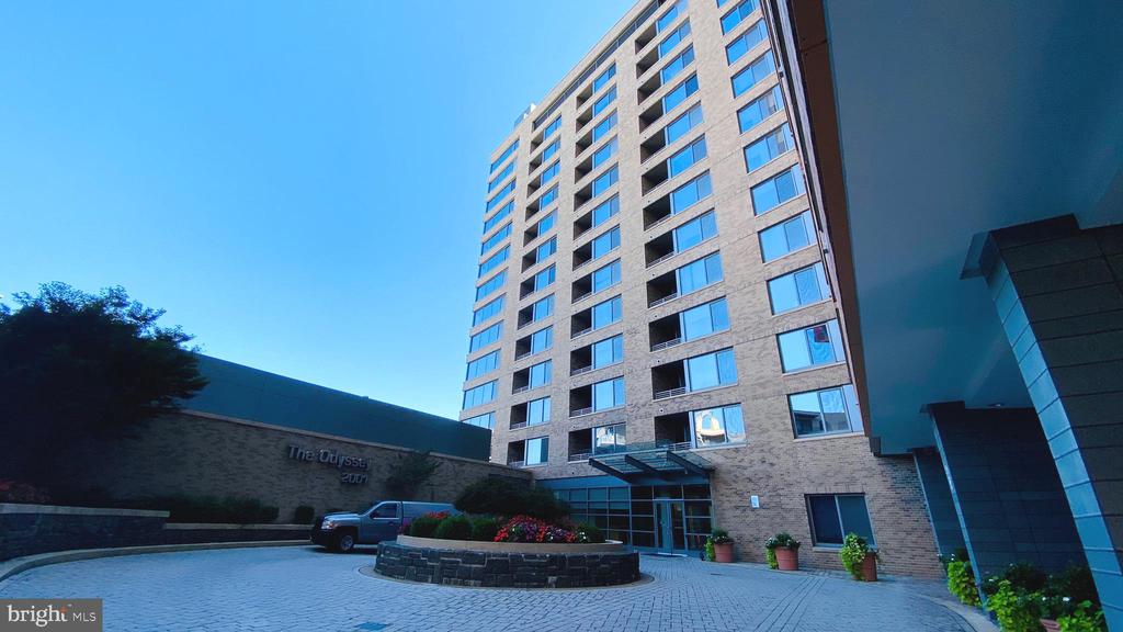 2001 15TH STREET N Unit: 417