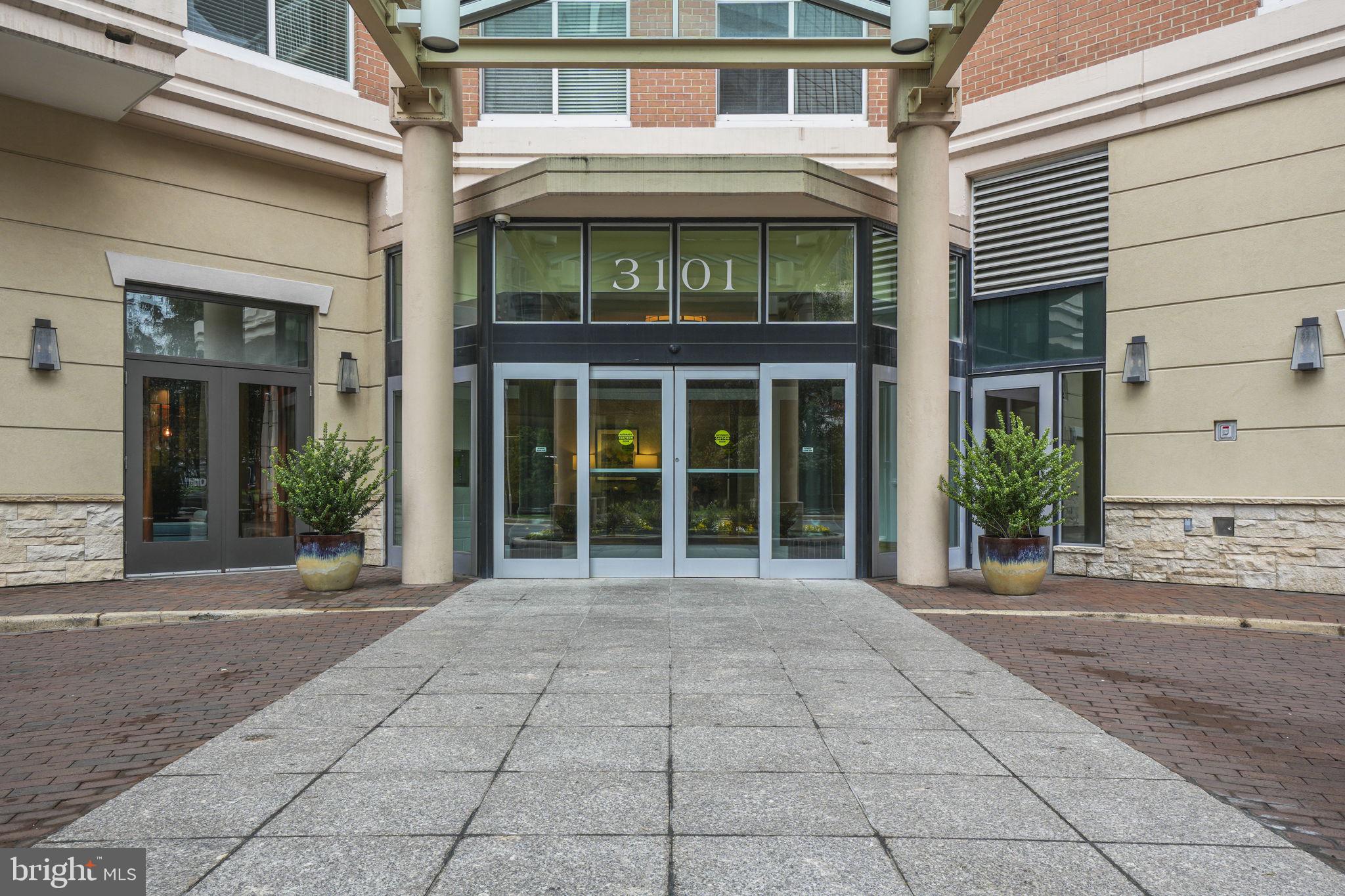 3101 N HAMPTON DRIVE 914