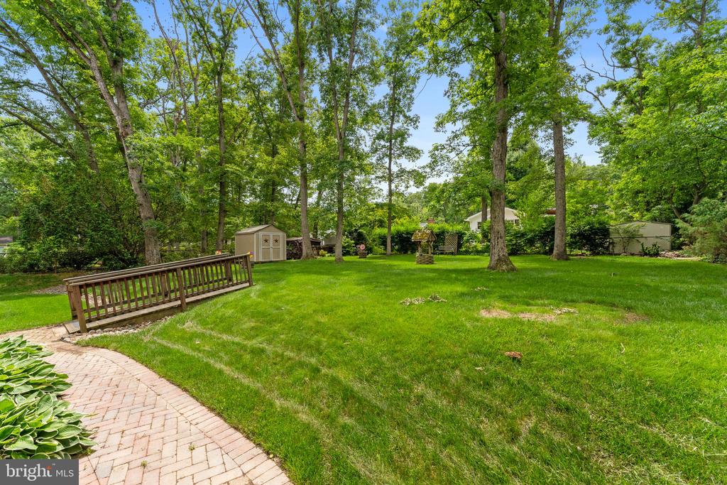6012 KELLEY COURT