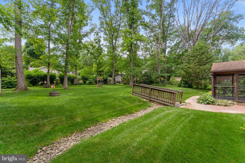 6012 KELLEY COURT