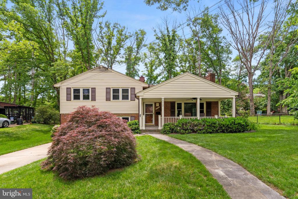 6012 KELLEY COURT