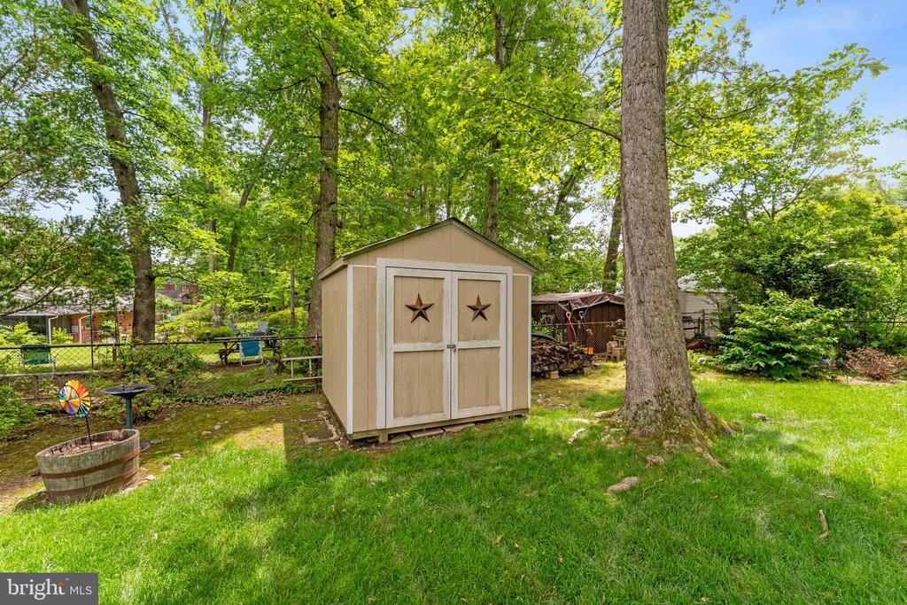 6012 KELLEY COURT