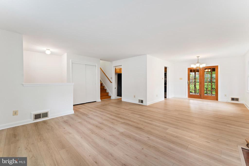 6012 KELLEY COURT